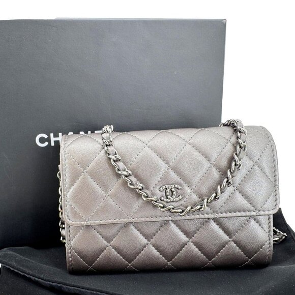 Chanel Pearl My Shoulder Mini Lambskin Quilted Leather Wallet Silver - Picture 3 of 13
